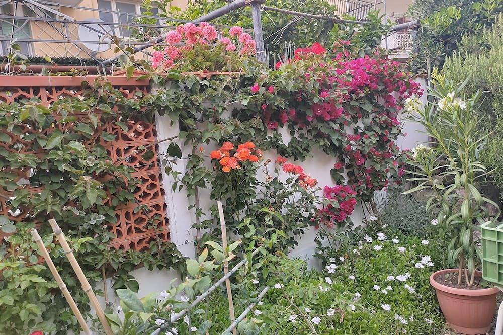 Appartamento intero, Appartamento a Castiglioncello con giardino in Castiglioncello, Costa degli Etruschi