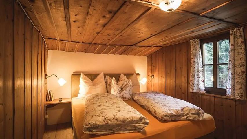 Gîte pour 3 personnes, avec piscine et jardin à Gries am Brenner