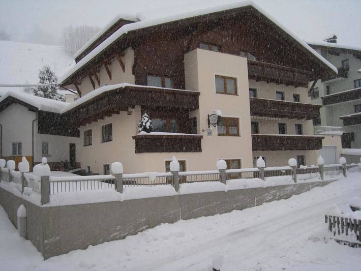 Maison d’hôte pour 4 personnes, avec jardin et terrasse à Pettneu am Arlberg - 2