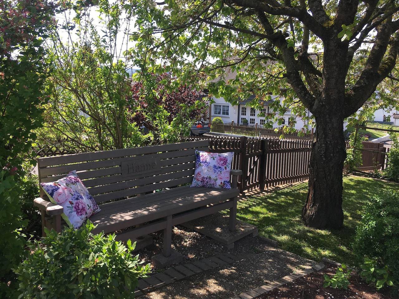 Ganze Ferienwohnung, Studio mit Terrasse in Osann-Monzel, Bernkastel-Kues & Umgebung