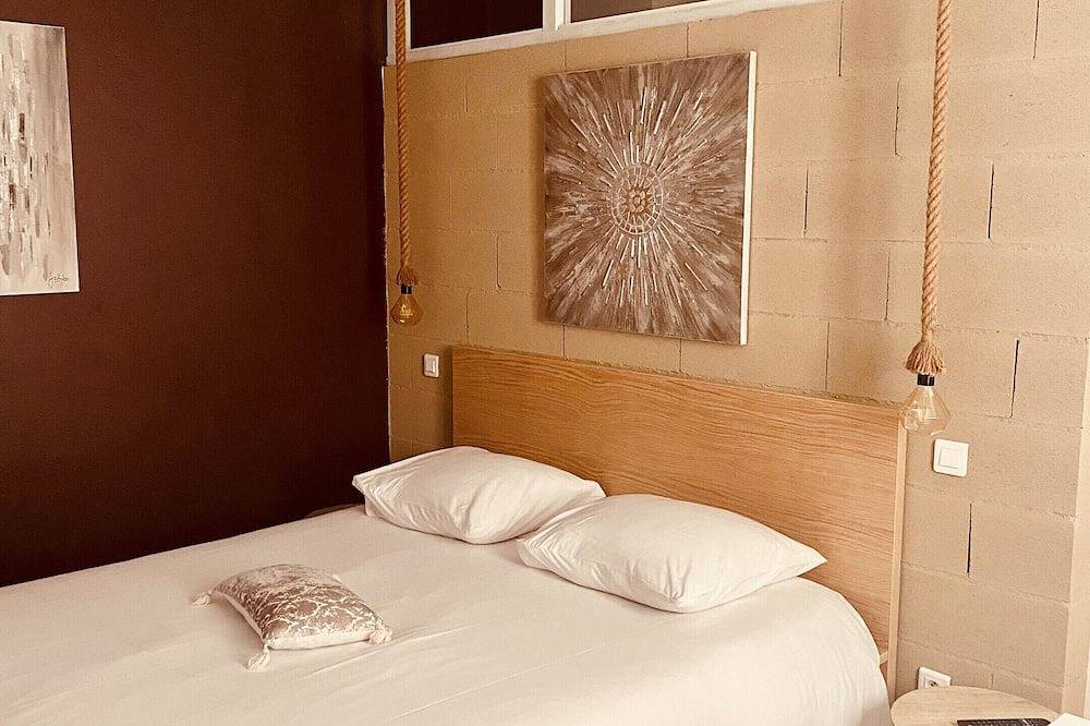 Ganze Wohnung, Studio Bohème\t-Studio-Premium-Ensuite in Le Creusot, Autun und Umgebung