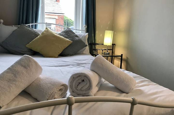 Ferienhaus-Komfort-Eigenes Badezimmer-Strassenblick-House 1 in Preston, Lancashire