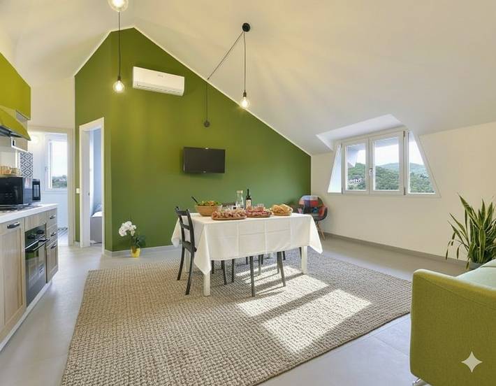 Ferienwohnung für 6 Personen, mit Pool in Imperia