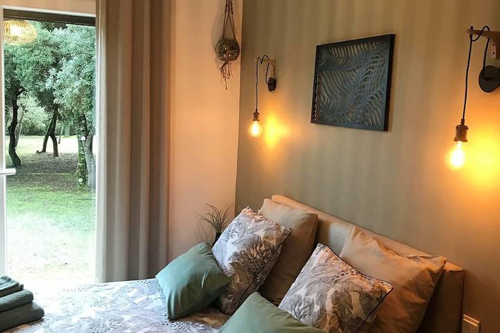 Location de vacances pour 6 personnes, avec terrasse et jardin à Ventenac-Cabardès - 2