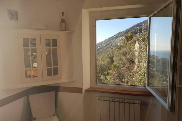 Location de vacances pour 6 personnes, avec vue et jardin à Sori - 4