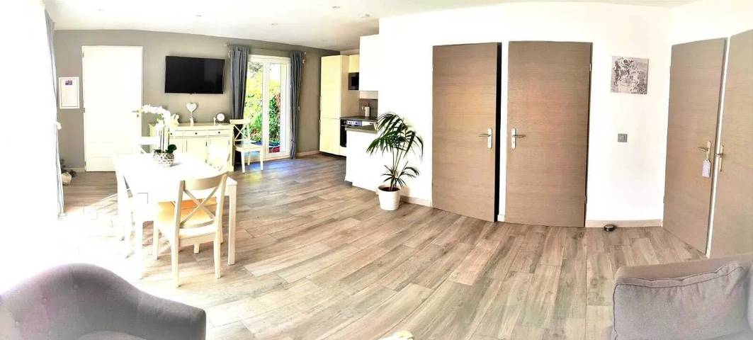 Location de vacances pour 6 personnes, avec terrasse et jardin à la La Ciotat - 4