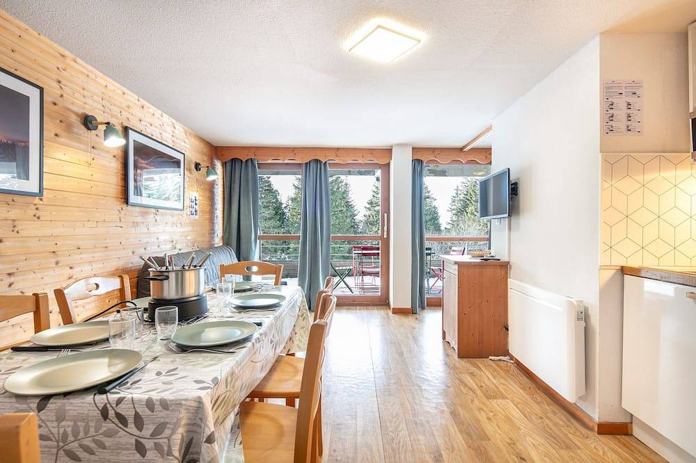 Appartement entier, Joubarbes - Station à pied in Chamrousse, Parc national des Écrins