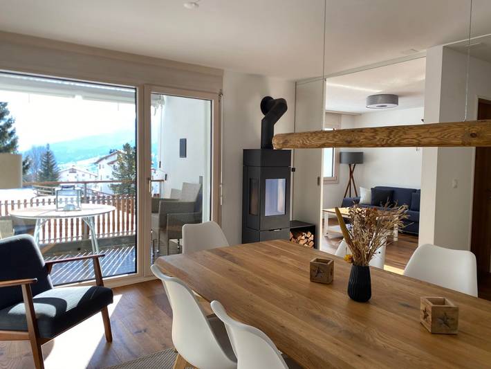 Ganze Ferienwohnung, Ansàna - 4.5 Zimmer Appartement/Fewo in Lantsch/Lenz, Plessur Alpen