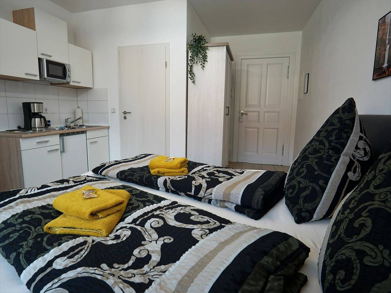 Ganze Wohnung, Willkommen im Hogulu - Haus 1, Appartement 19 in Brandenburg an der Havel! in Brandenburg an der Havel
