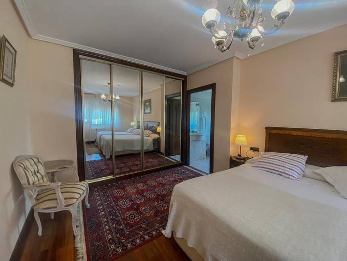 Casa rural para 15 personas, con Balcón y Terraza además de Jardín y Piscina en Quintueles - 2