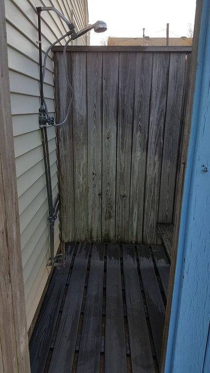 Ganze Wohnung, Ocean Block, 500 Fuß zum Strand - Large, Sunny, 2Br / 1Ba 2nd Fl Apt. in Toms River, Ocean County