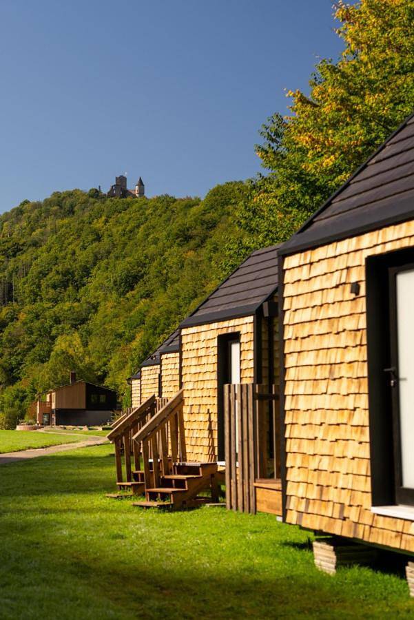 Location de vacances pour 2 personnes, avec Balcon et Terrasse ainsi que Jardin et Vue à Bourscheid (Moselle)