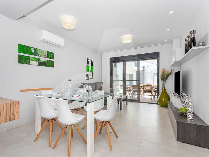 Gîte pour 6 personnes, avec sauna ainsi que terrasse et jardin, adapté aux familles à Guardamar del Segura - 4