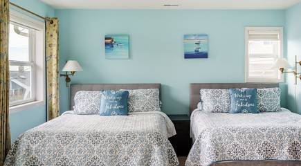 Vacation House for 15 Guests in Seattle, Puget Sound, Picture 2