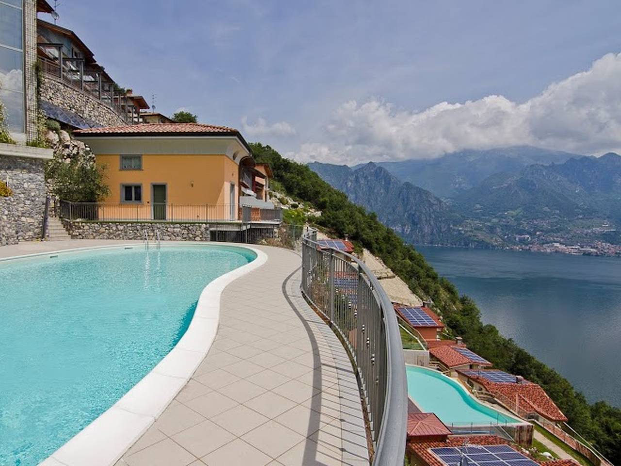 Ganze Wohnung, Terrazza a Lago - Zweizimmerwohnung mit Terrasse in Località Spiglia, Gemeinde Parzanica