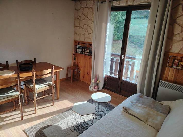 Gîte pour 4 personnes, avec vue et balcon, animaux acceptés à Aillon-le-Jeune - 3