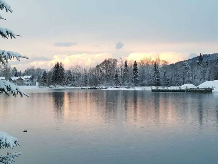 Ferienwohnung für 3 Personen, mit Garten und Terrasse sowie Seeblick in Kreuth - 2