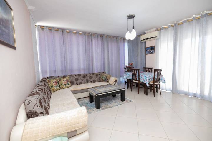 Gîte pour 5 personnes, avec balcon, adapté aux familles dans Vlorë - 3