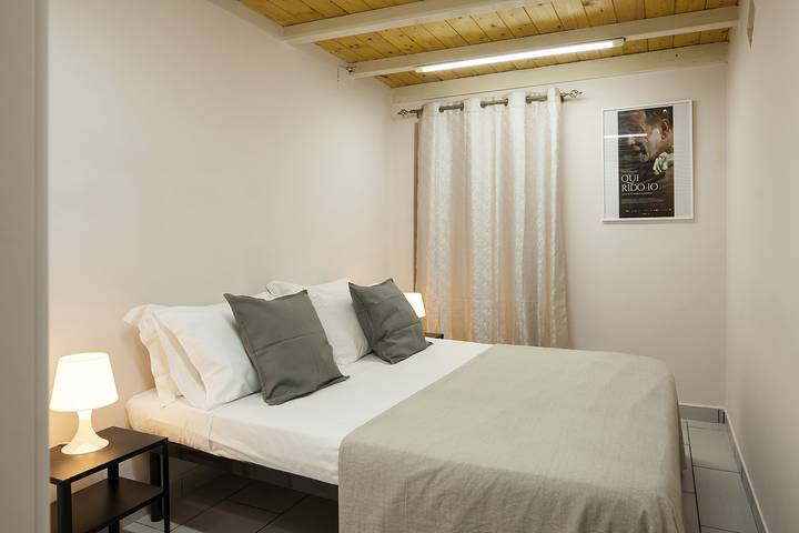Appartamento intero, Cinema House at the historical center by Wonderful Italy in Napoli, Napoli e dintorni