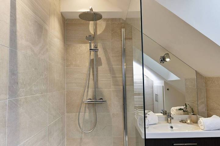 Appartement entier, Appartement Loft maia 2/4 P in Épernay, Marne