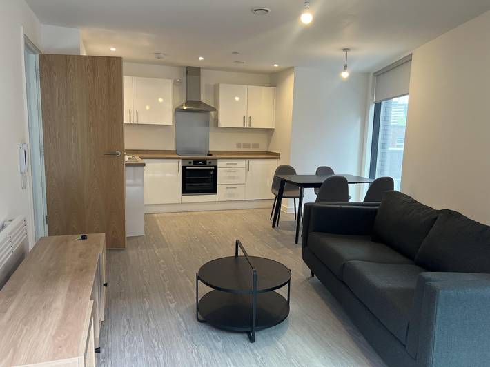 Holiday apartment for 4 people, with garden and balcony in Salford