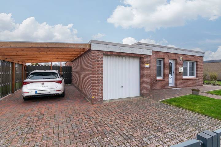 Bungalow für 4 Personen, mit Garten und Terrasse