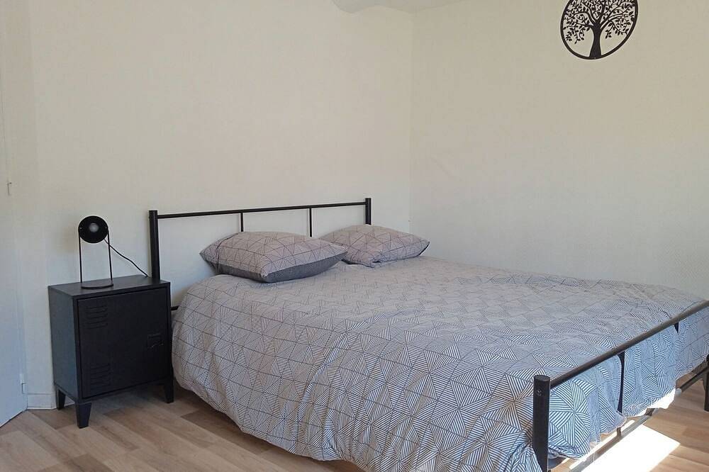 Appartement entier, Le Duplex d'Abi, calme, donnant sur cour, proche du centre de Saint Étienne in Saint-Étienne, Loire