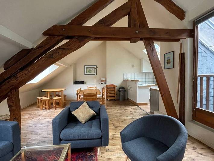 Gîte pour 12 personnes dans Office de Tourisme de Cauterets