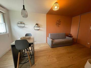 Gîte pour 2 personnes, avec vue et terrasse à Blois