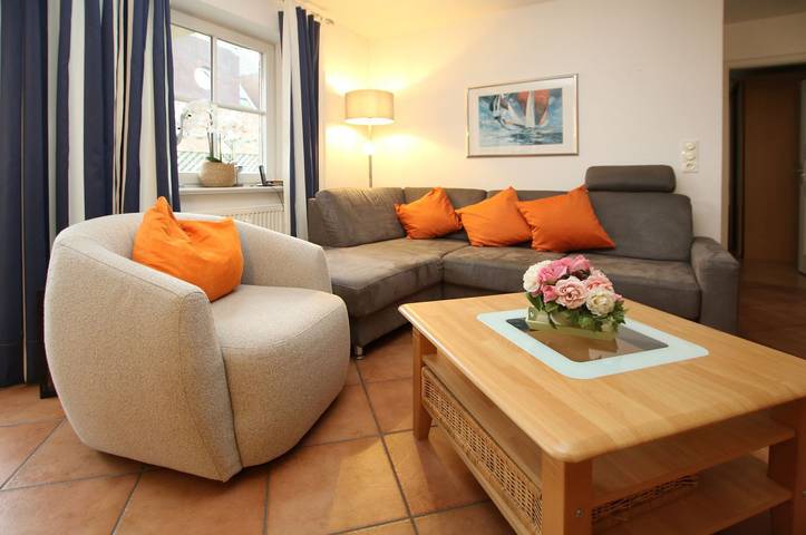 Ganze Wohnung, Ferienwhg. mit 3-Zimmern, ca. 60m², im Zentrum von Wyk, sehr ruhig gelegen. in Nordfriesische Inseln (Schleswig-Holstein) (Schleswig-Holstein), Wyk auf Föhr