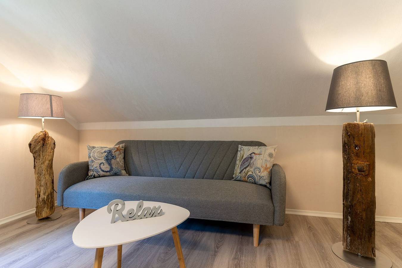 Ganze Wohnung, Schöne und geschmackvoll eingerichtete Ferienwohnung mit Hund im Ortsteil Bad in St. Peter-Bad, St. Peter-Ording