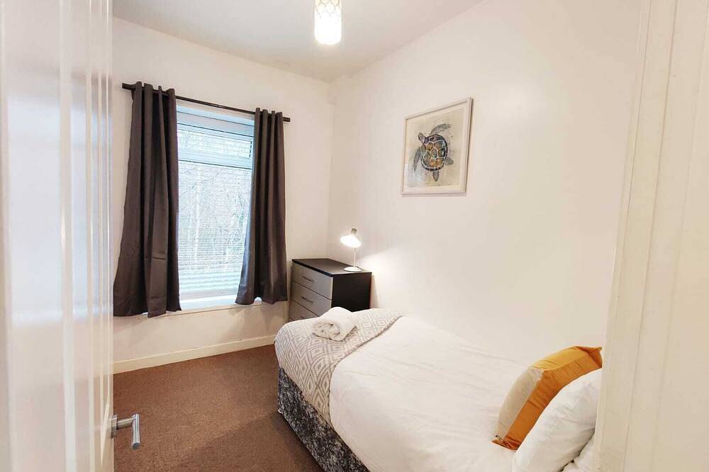 Apartamento entero, Contractor House • Tvs in All Rooms • Parking in Swansea, Región de Swansea