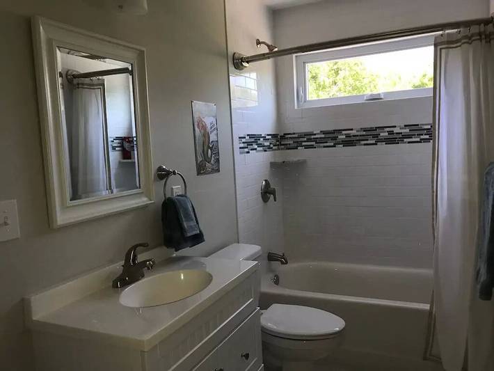 Vacation house for 10 people, with balcony and yard in Jersey Shore