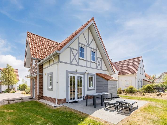 Ferienhaus für 8 Personen, mit Terrasse und Garten sowie Sauna in Cadzand-Bad