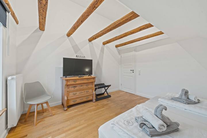 Ferienhaus für 8 Personen, mit Garten und Terrasse in Campen - 2