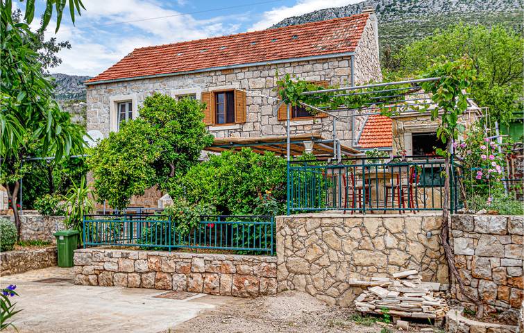 Ferienhaus für 6 Personen, mit Terrasse in Orebic