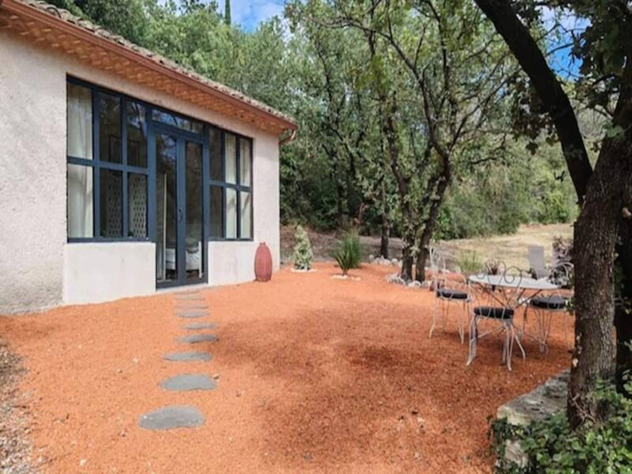 Apartamento entero, La rosaleda Pernes les fontaines in Pernes-les-Fontaines, Vaucluse