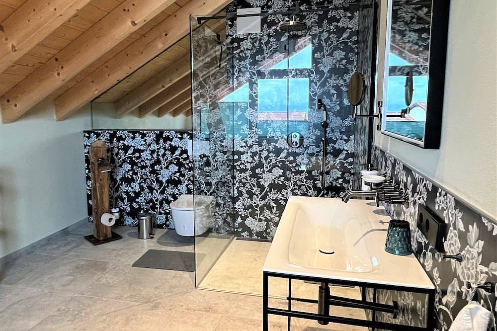 Schwarzwaldchalet de luxe mit Sauna in Heitersheim, Südschwarzwald