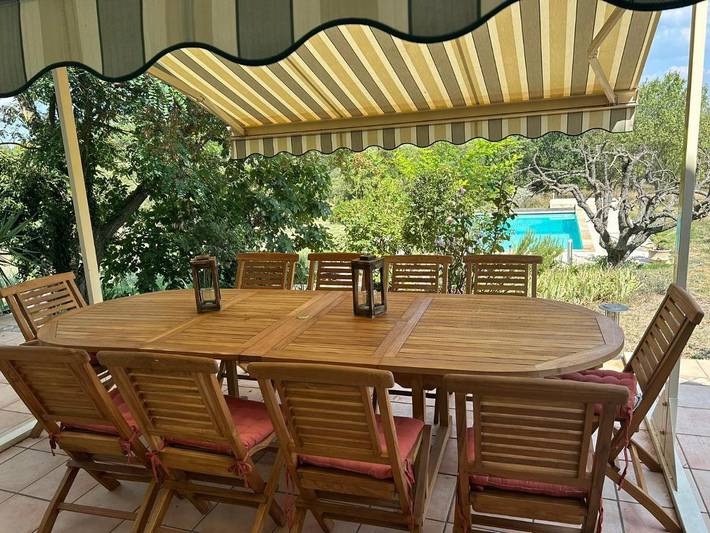 Location de vacances pour 10 personnes, avec piscine ainsi que jardin et vue à Beaumont-de-Pertuis - 4