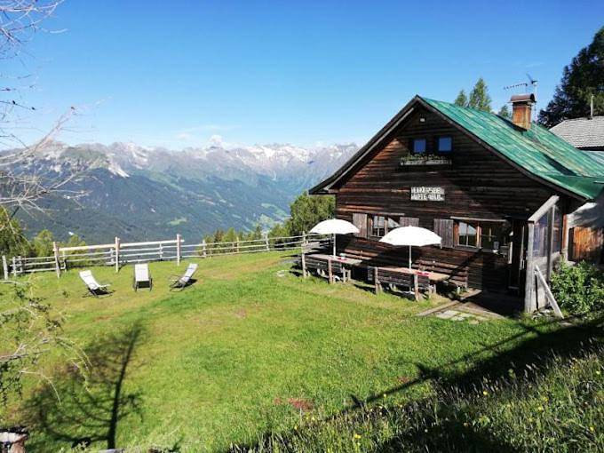 Hühnerspielhütte - Rifugio Gallina - Mountain Hut Hühnerspielhütte in Brenner, Zillertaler Alpen