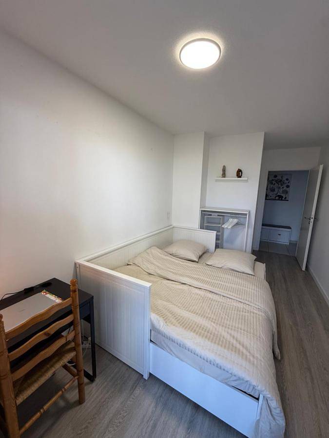 Une petite chambre jardin in Dijon, Région de Dijon