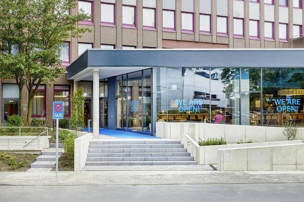 Appartamento intero, H2 Hotel Düsseldorf Seestern per Sunday Camera Doppia in Düsseldorf, Dusseldorf e dintorni