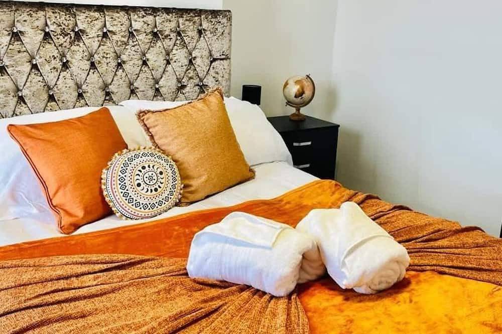 Ganze Wohnung, Cozy Room in Fratton: Featuring Hot Tub, Kitchen & Free Wifi in Portsmouth, Südostengland