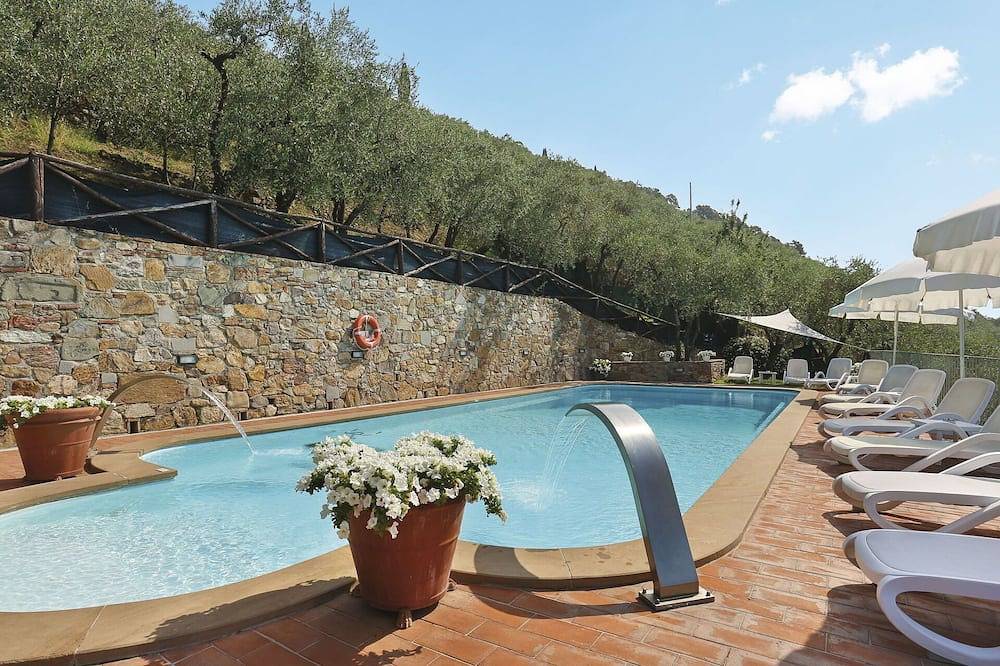 Casa vacanza a Buti a partire da 83€ a notte