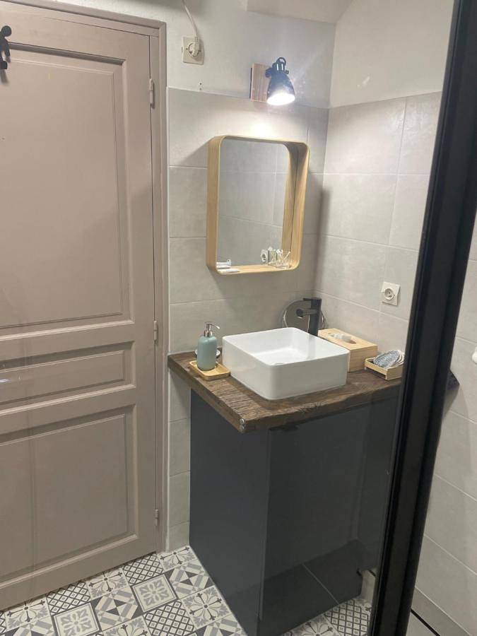 Chambre d’hôte pour 2 personnes, avec terrasse ainsi que jardin et vue - 1