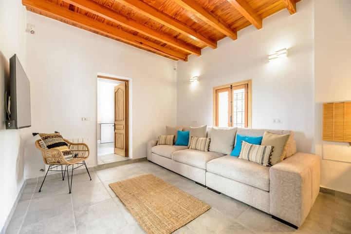 Ferienhaus für 10 Personen, mit Terrasse und Garten in St Llorenc de Balafia - 4