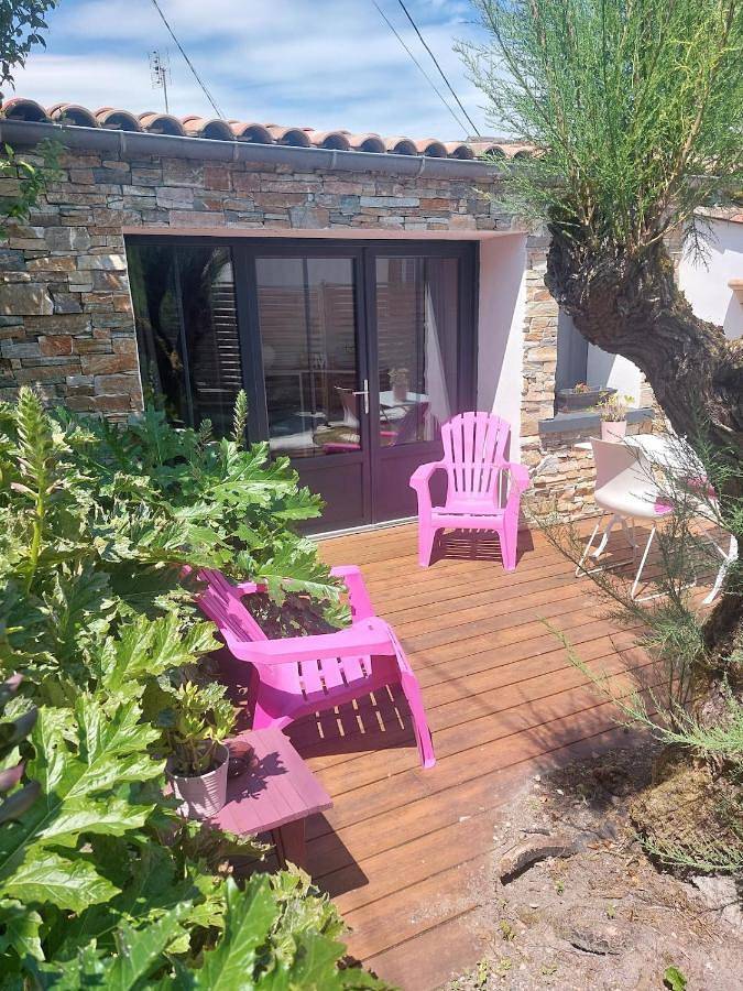 Location de vacances pour 2 personnes, avec jardin à Barzan