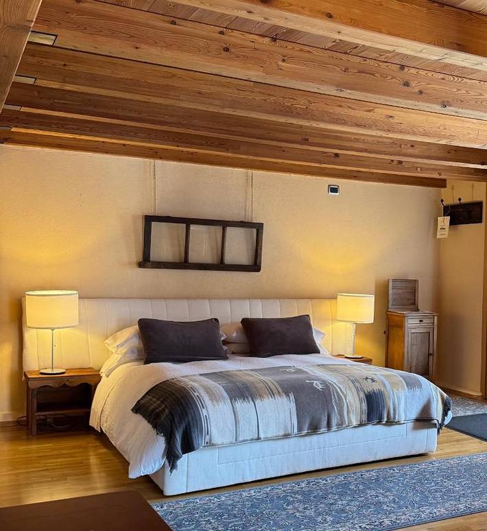 Chambre d’hôte pour 2 personnes, avec vue et jardin