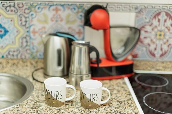 Apartamento entero, Apartamento 'Juderia Center Premium Suites Free Parking' con Balcón, Wi-Fi y Aire Acondicionado in Casco Antiguo, Sevilla