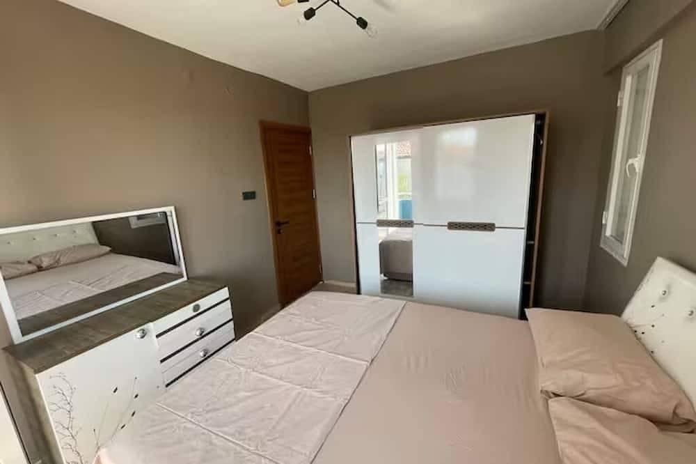 Denize 5 Dakika Mesafede, Merkezde Konforlu Villa in Kusadasi, Provinz Aydın